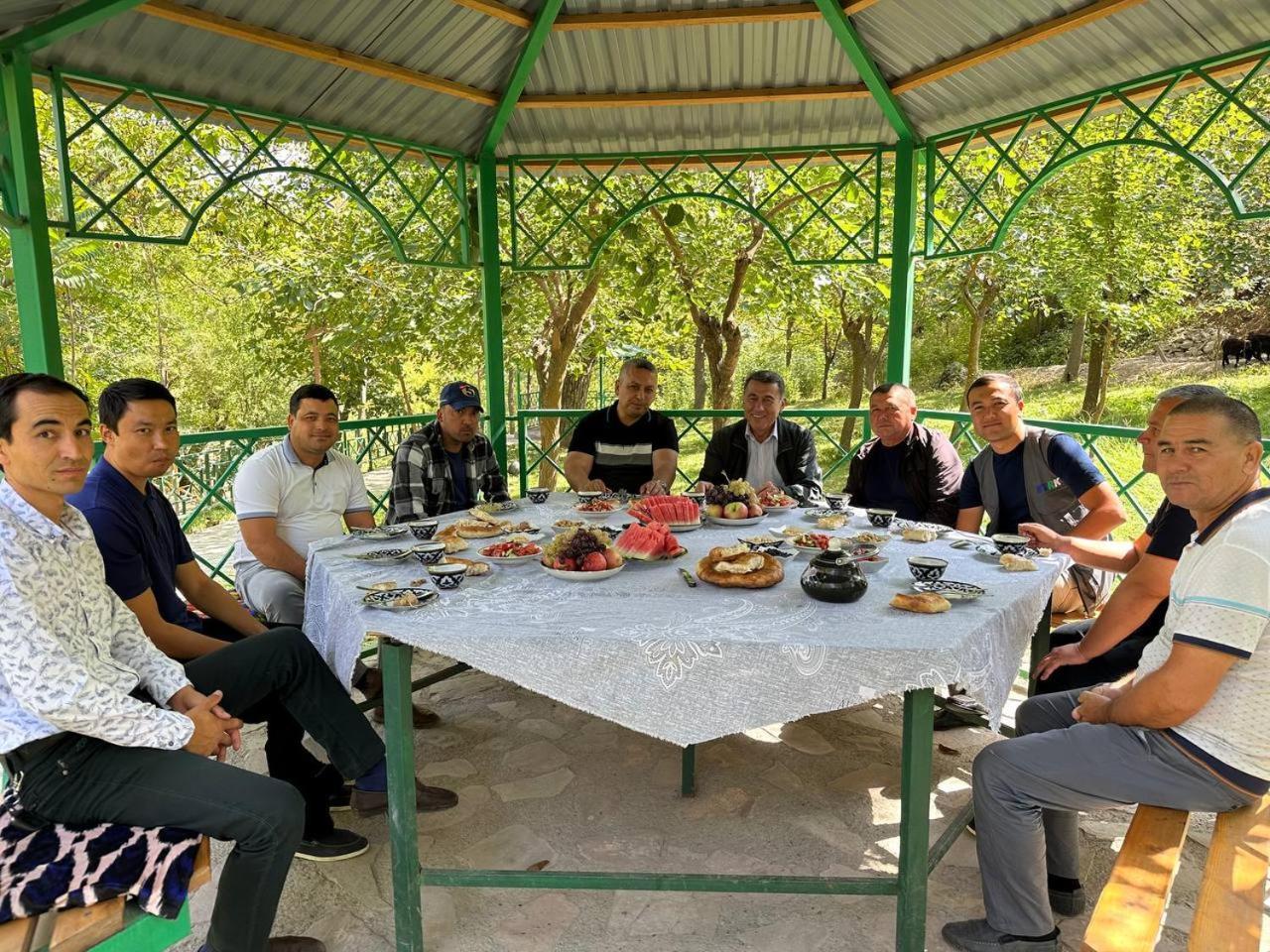 Hayat Guesthouse Nuratau Mountain Yukary-Ukhum Kültér fotó
